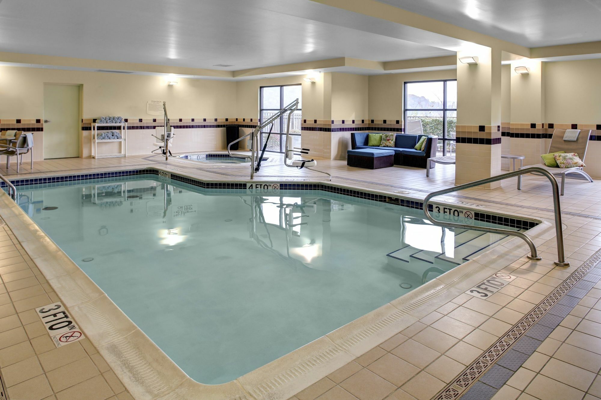 Springhill Suites By Marriott Wheeling Triadelphia Area Exterior foto